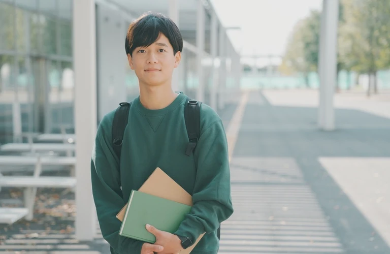 学割もご用意 | 東京都恵比寿の眉毛サロンならメンズ眉毛サロン ma vie